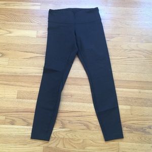 Lululemon wunder under size 6